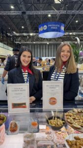 Préparation du salon de la franchise Carrefour